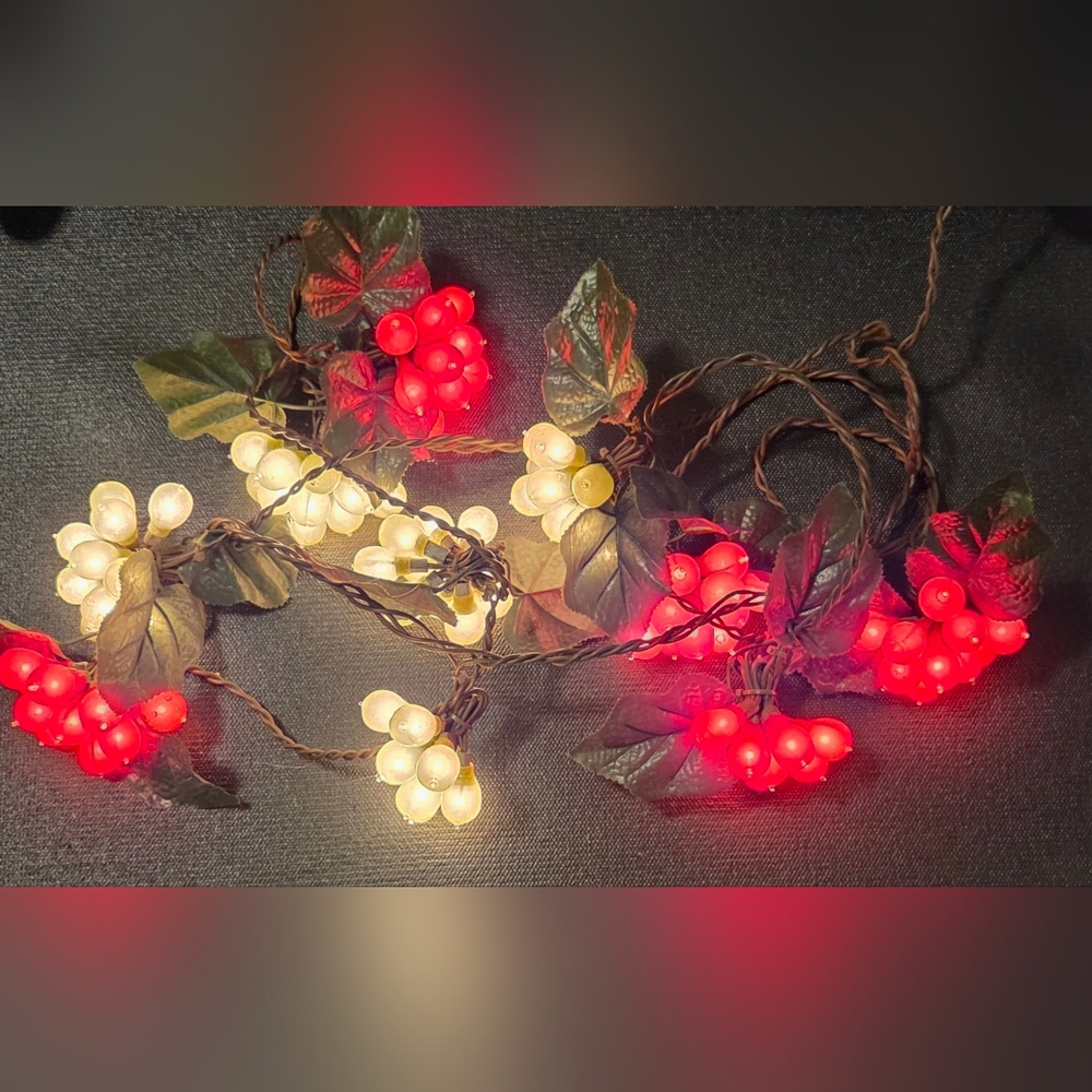Vintage Style Grape Cluster String Lights Rustic Winery Kitchen Decor Garland